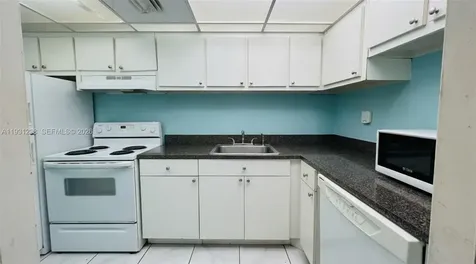 1000 West Avenue Miami Beach FL 33139