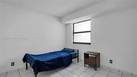 546 SW 1st Street Miami FL 33130