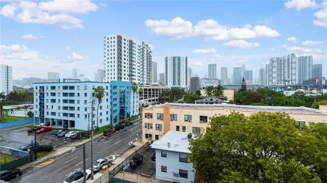 546 SW 1st Street Miami FL 33130