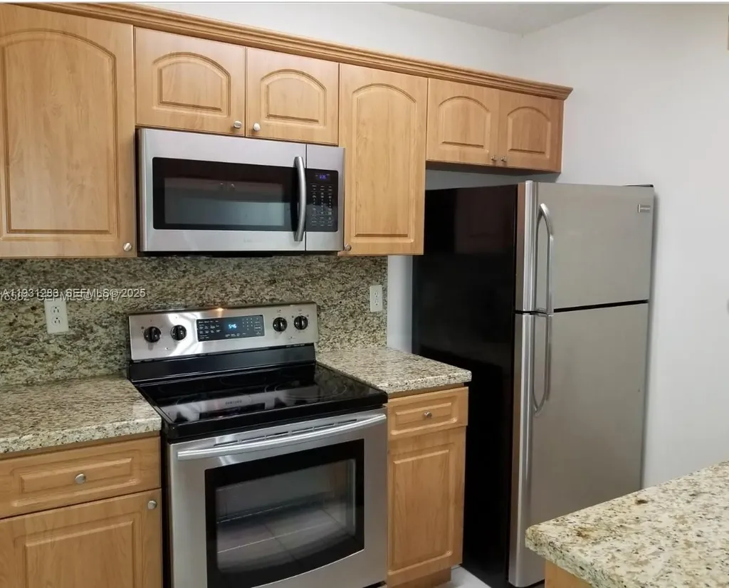 7141 SW 129th Avenue Miami FL 33183