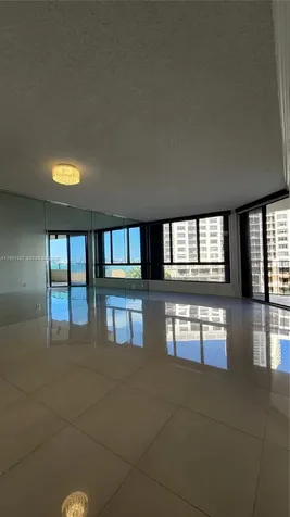 520 Brickell Key Drive Miami FL 33131
