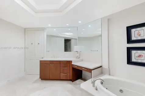 10295 Collins Avenue Bal Harbour FL 33154