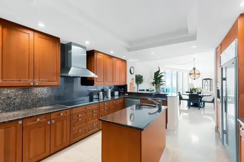 10295 Collins Avenue Bal Harbour FL 33154