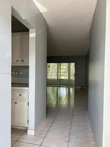 5181 W Oakland Park Boulevard Lauderdale Lakes FL 33313