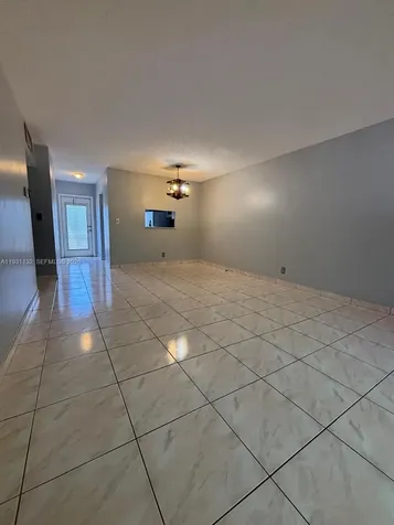 5181 W Oakland Park Boulevard Lauderdale Lakes FL 33313