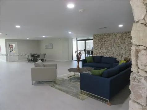 8035 SW 107th Avenue Miami FL 33173