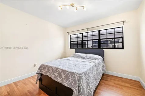 7270 Gary Avenue Miami Beach FL 33141