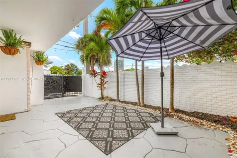 7270 Gary Avenue Miami Beach FL 33141
