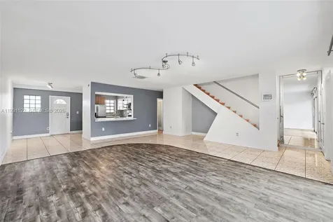 7270 Gary Avenue Miami Beach FL 33141