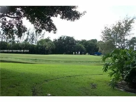 3300 N Pinewalk Drive N Margate FL 33063
