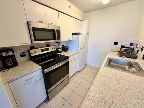 1500 Bay Road Miami Beach FL 33139