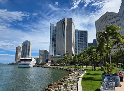 133 NE 2nd Avenue Miami FL 33132