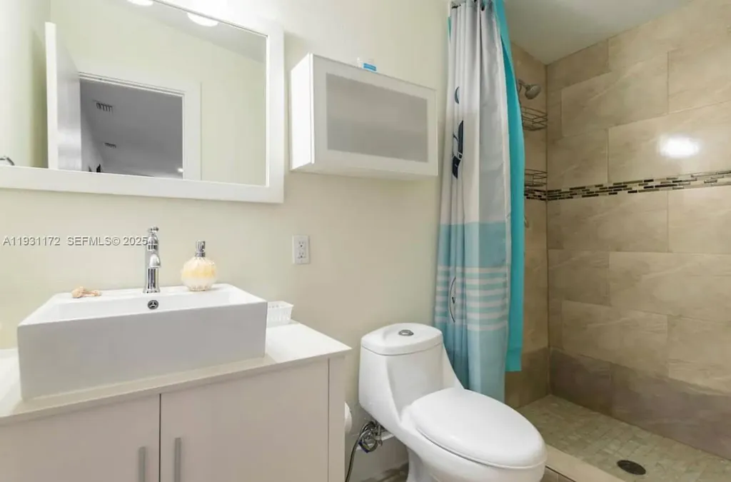 1243 NW 3rd Avenue Fort Lauderdale FL 33311
