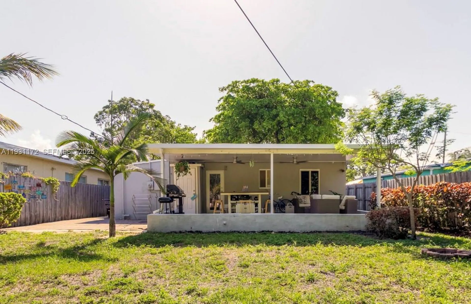 1243 NW 3rd Avenue Fort Lauderdale FL 33311