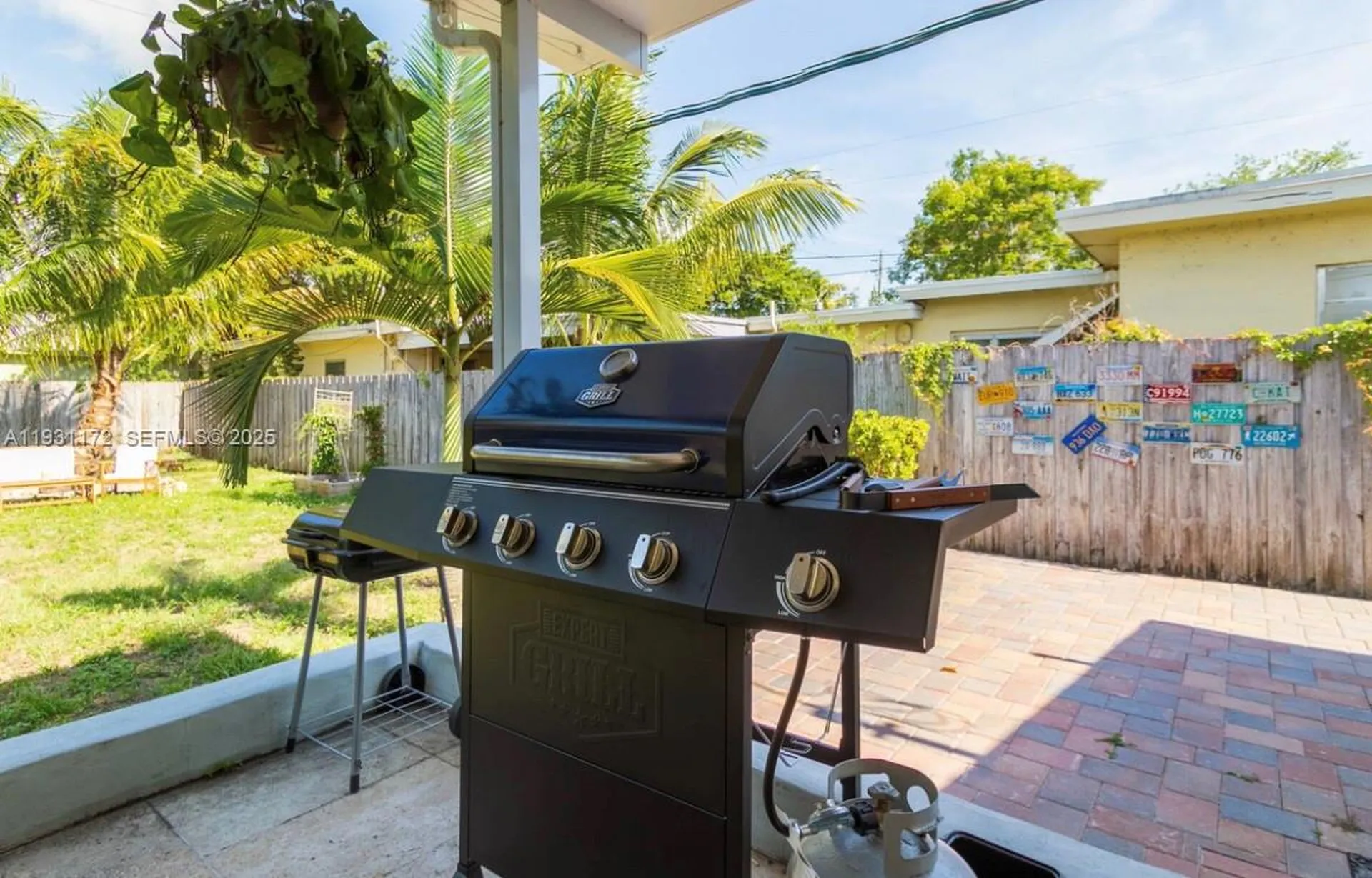 1243 NW 3rd Avenue Fort Lauderdale FL 33311