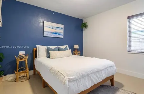 1243 NW 3rd Avenue Fort Lauderdale FL 33311