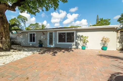 1243 NW 3rd Avenue Fort Lauderdale FL 33311