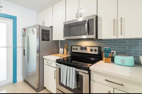 1243 NW 3rd Avenue Fort Lauderdale FL 33311