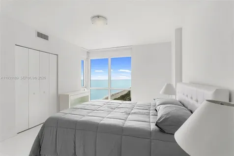 3951 S Ocean Drive Hollywood FL 33019