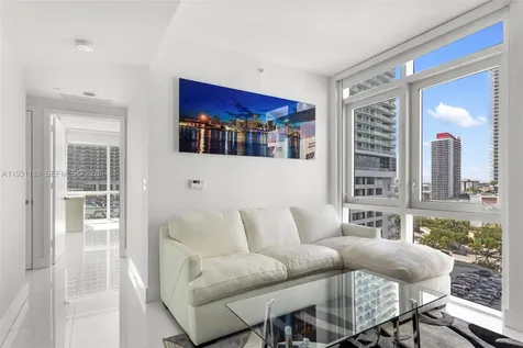 3951 S Ocean Drive Hollywood FL 33019