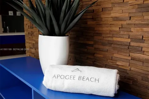 3951 S Ocean Drive Hollywood FL 33019