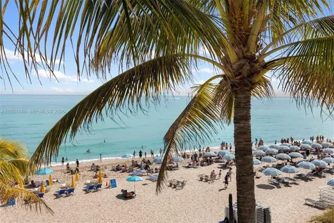 3951 S Ocean Drive Hollywood FL 33019