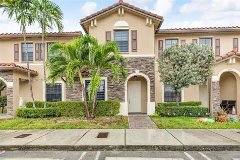 3549 W 89th Place Hialeah FL 33018