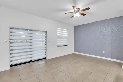 3549 W 89th Place Hialeah FL 33018