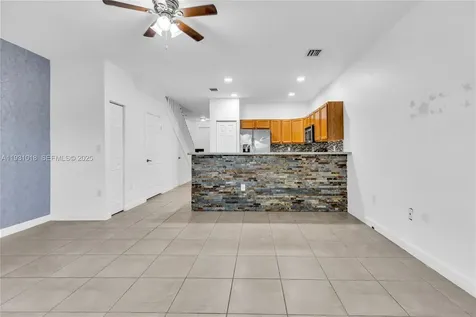3549 W 89th Place Hialeah FL 33018