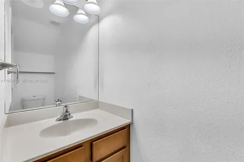 3549 W 89th Place Hialeah FL 33018