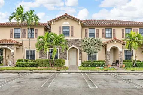 3549 W 89th Place Hialeah FL 33018