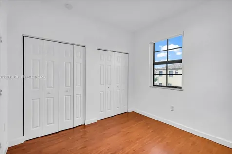 3549 W 89th Place Hialeah FL 33018