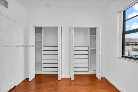 3549 W 89th Place Hialeah FL 33018