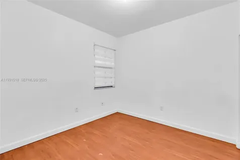 3549 W 89th Place Hialeah FL 33018