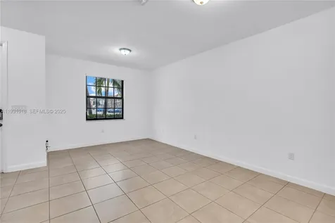 3549 W 89th Place Hialeah FL 33018