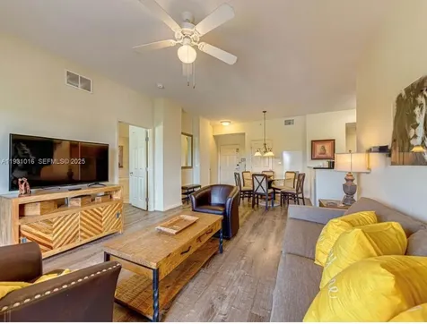 8112 Poinciana Boulevard Orlando FL 32821