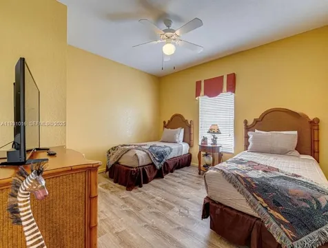 8112 Poinciana Boulevard Orlando FL 32821