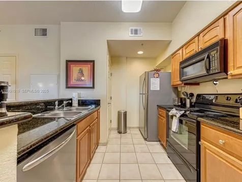 8112 Poinciana Boulevard Orlando FL 32821