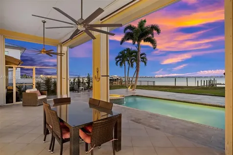 264 Bayshore Drive Cape Coral FL 33904