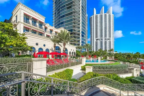 17901 Collins Avenue Sunny Isles Beach FL 33160