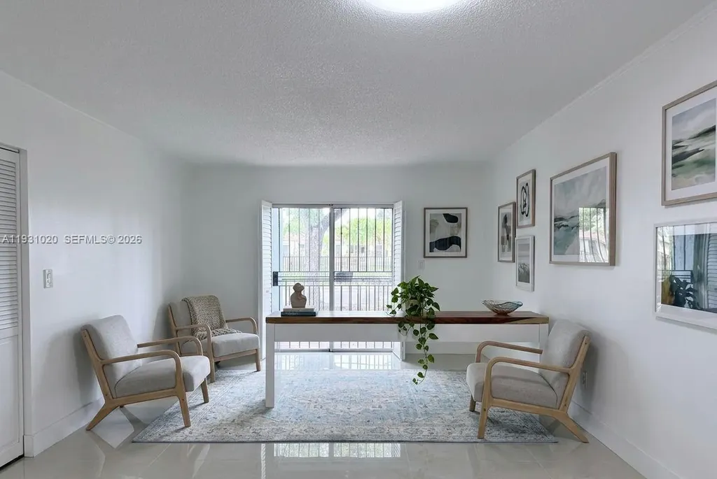 160 SW 30th Avenue Miami FL 33135