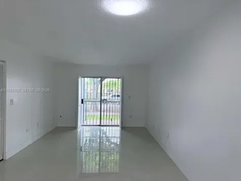 160 SW 30th Avenue Miami FL 33135