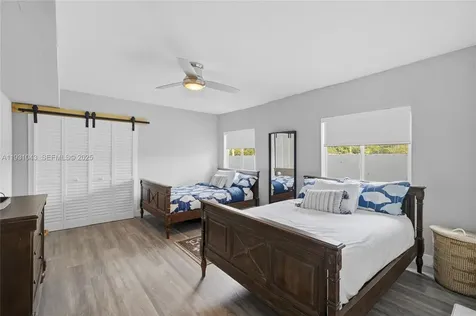 1590 NW 38th Street Miami FL 33142