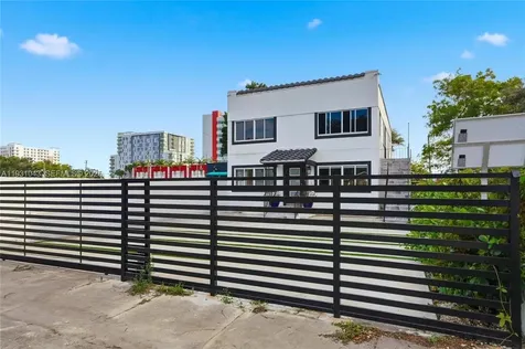 1590 NW 38th Street Miami FL 33142