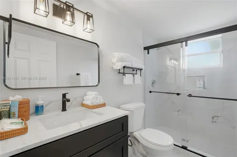 1590 NW 38th Street Miami FL 33142