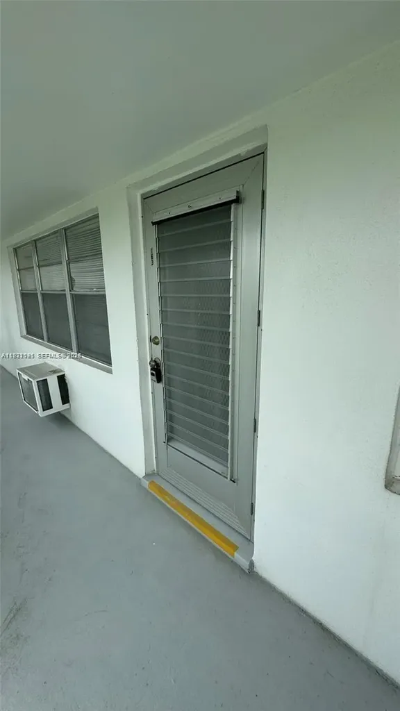 163 Coventry G West Palm Beach FL 33417