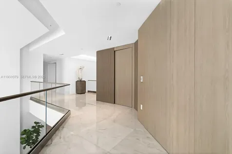 17875 Collins Avenue Sunny Isles Beach FL 33160