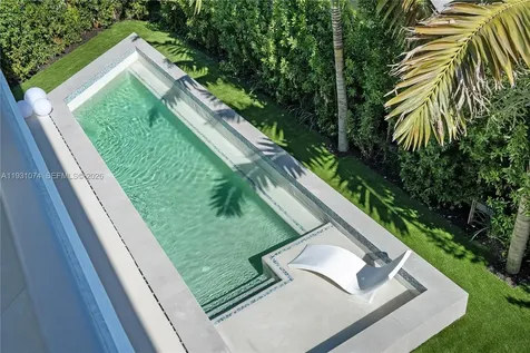 1045 W 47th Court Miami Beach FL 33140