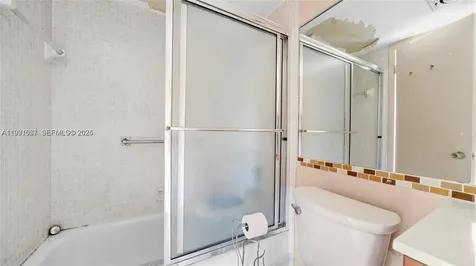 79 Suffolk B Boca Raton FL 33434