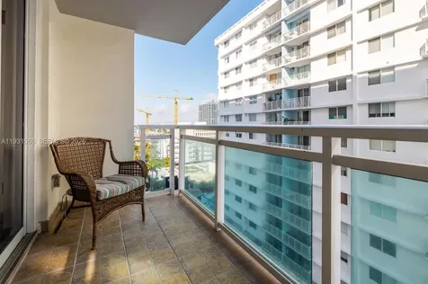 6917 Collins Avenue Miami Beach FL 33141